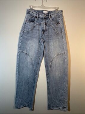 SAIGE Light Wash Wide Leg Jeans Women’s 27x30 Contrast Side Stitch Denim